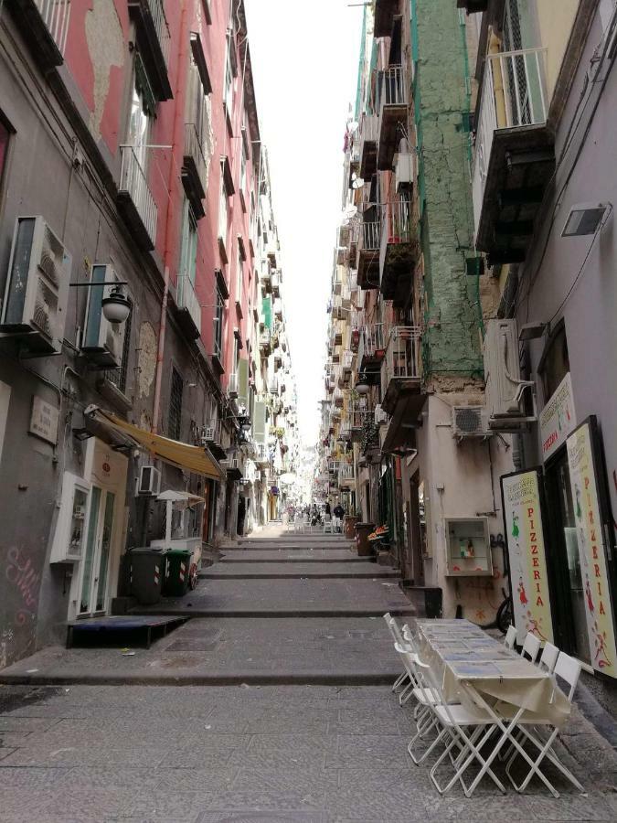Gradoni Di Chiaia Twenty Three Nápoles Exterior foto